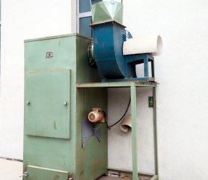 濾筒式除塵器和布袋除塵器的優(yōu)缺點-天津市富萊爾環(huán)保設(shè)備有限公司